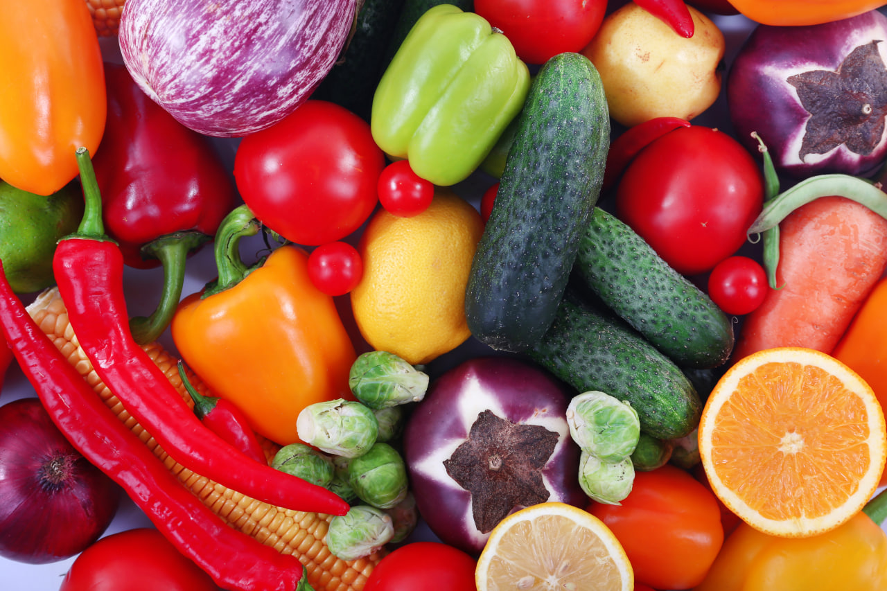 Illustration of colourful fresh vegetables